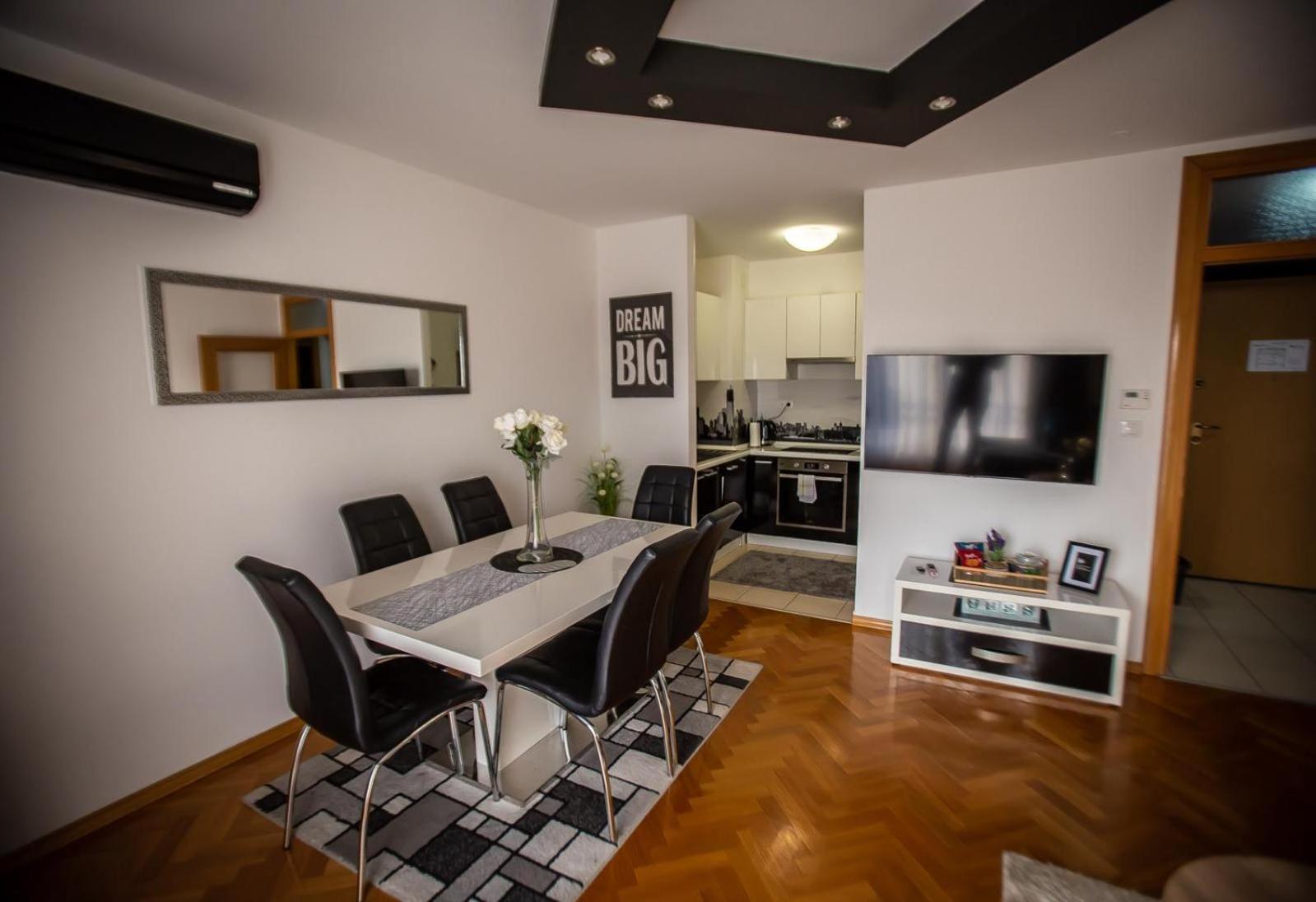 Apartman Elly Slavonski Brod Eksteriør billede